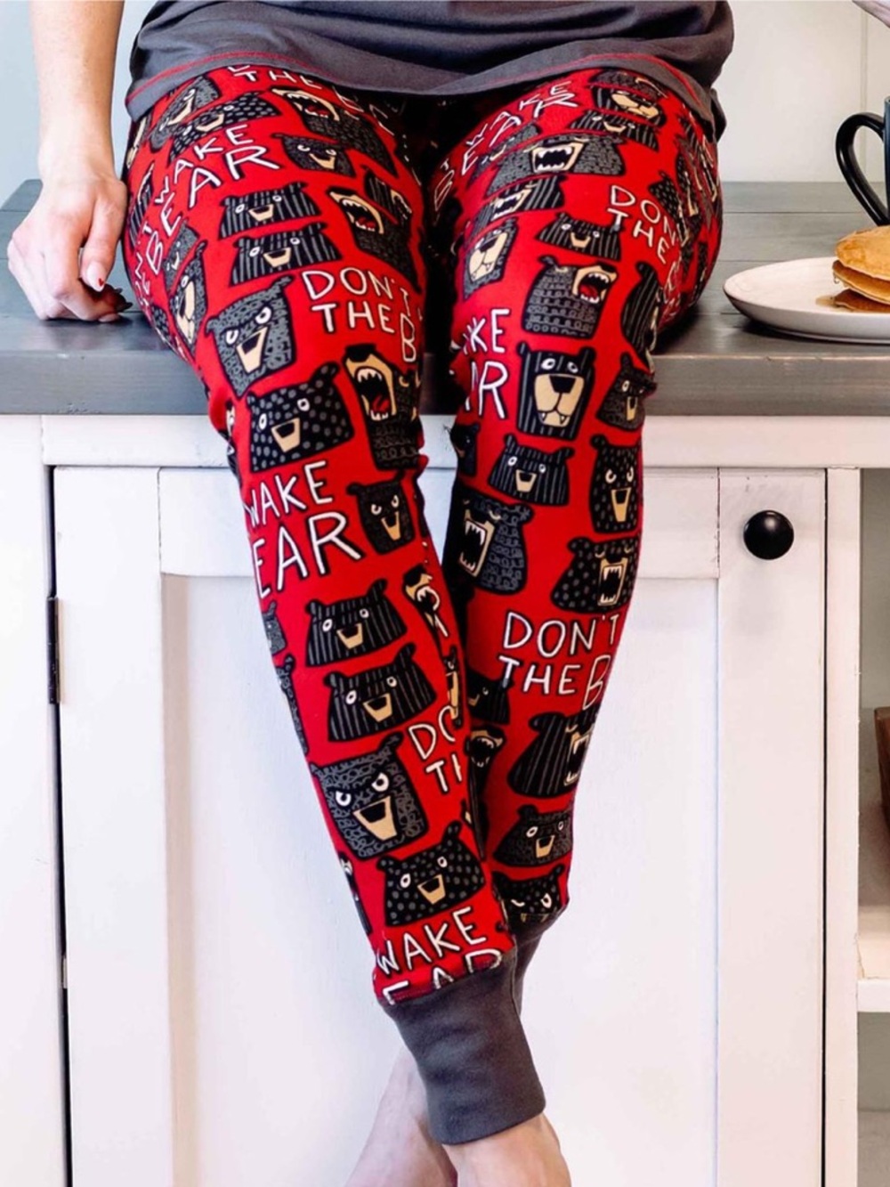 Lazy One Don't Wake Bear Women's Legging Size Small